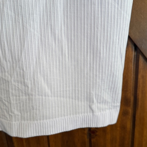 NWT minor flawed Lululemon Ebb to street tank size 12 - Picture 3 of 7